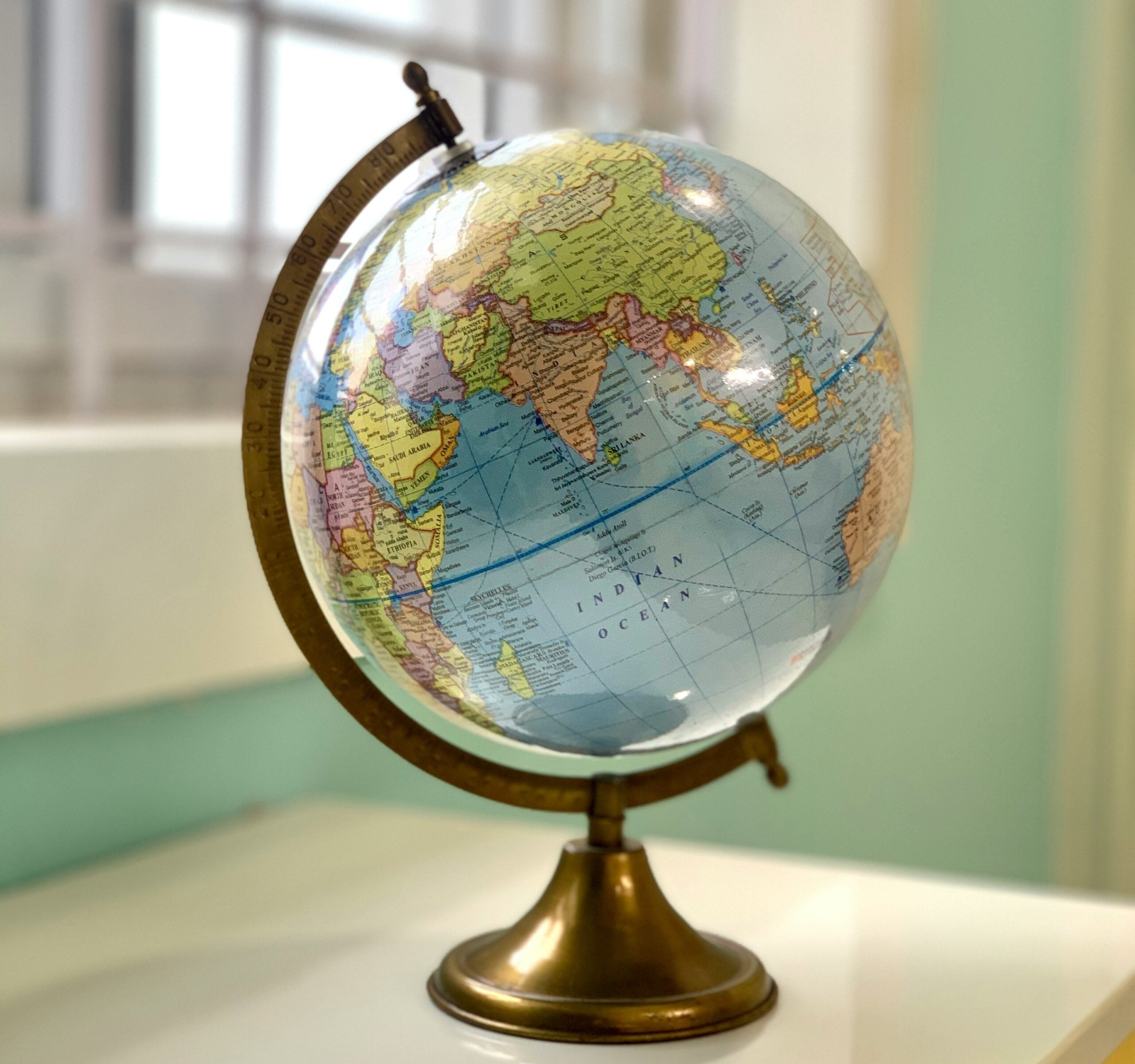 Globe